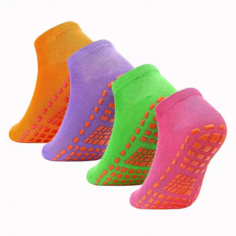 4 Pairs Women’s Cotton Yoga Socks – Non-Slip, Breathable Pilates & Fitness Ankle Socks
