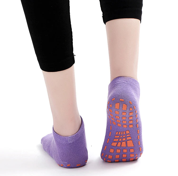 4 Pairs Women’s Cotton Yoga Socks – Non-Slip, Breathable Pilates & Fitness Ankle Socks
